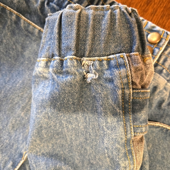 Vintage Hot Tracks Woman's 2 Tone Denim Jacket, Snap Closure, Size Large - Picture 15 of 16